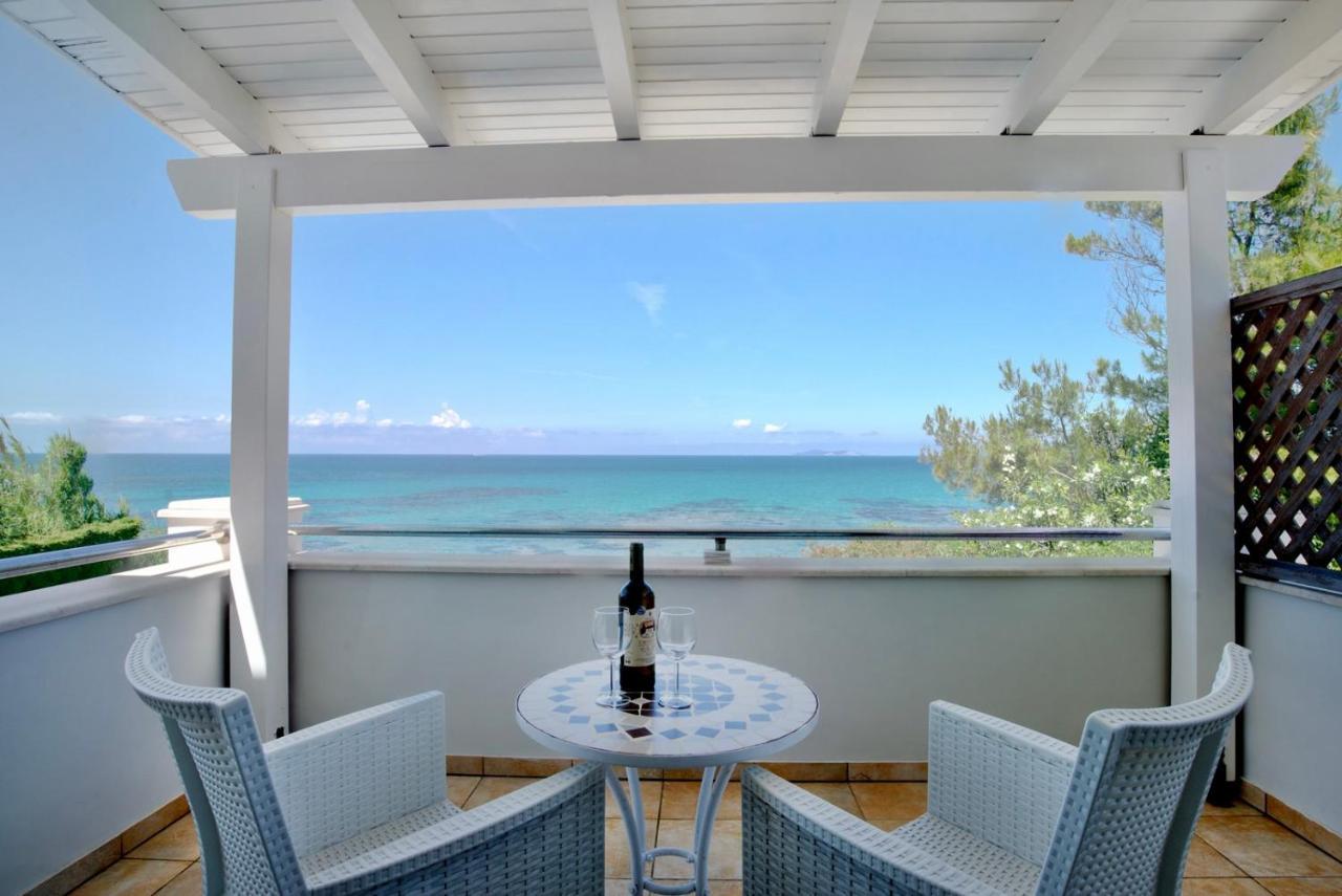 Beachfront Villa Victoras - With Private Beach Sidari  Exterior photo